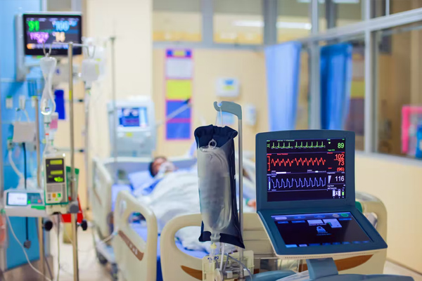 Intensive Care Unit at Monika Hospital